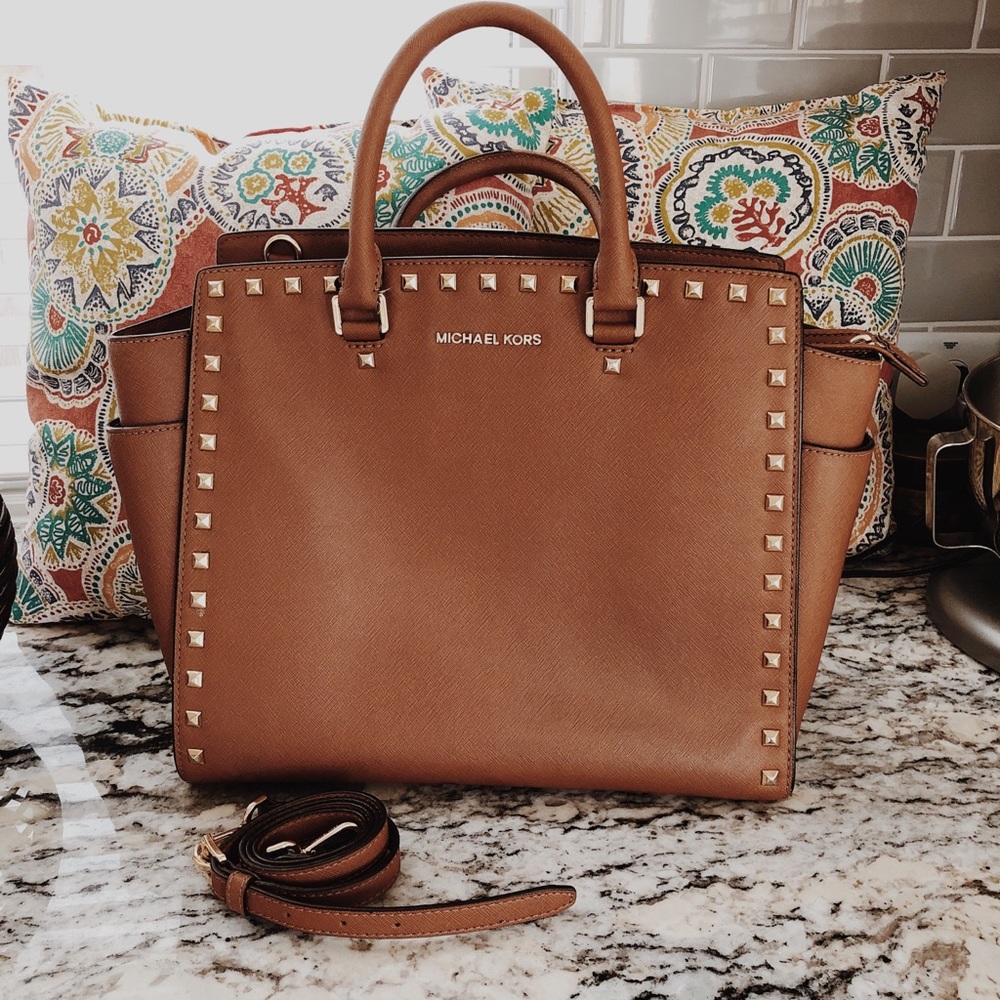 Michael Kors purse 👜